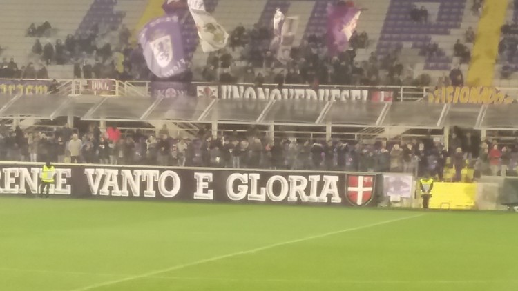 Allenamento al Franchi, presenti circa 300 tifosi. Cori per Gonzalo. Le foto