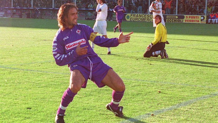 T’immagini, ci fosse lui la domenica… buon compleanno Batigol! Il video