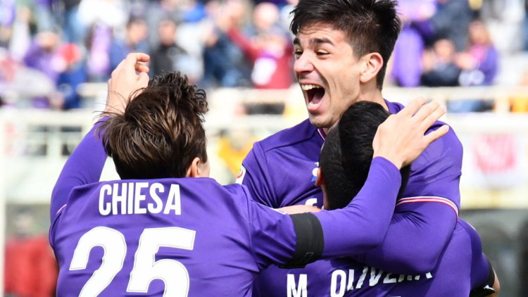 Simeone e Chiesa gol, la Pasqua viola è più dolce